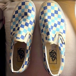 blue checkered vans
